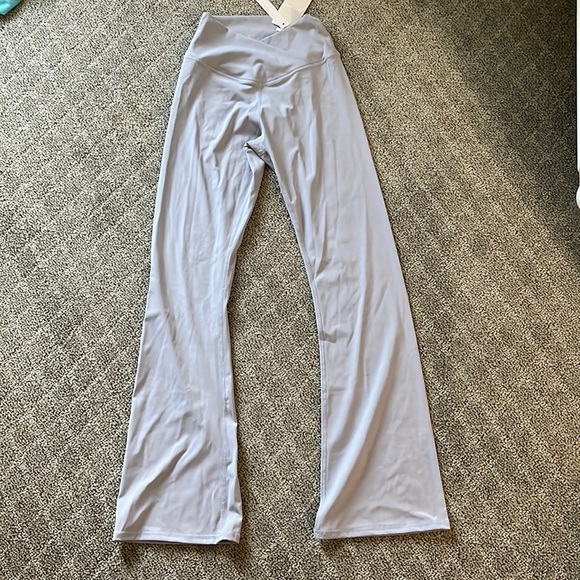 high waisted flair pants - Picture 1 of 3